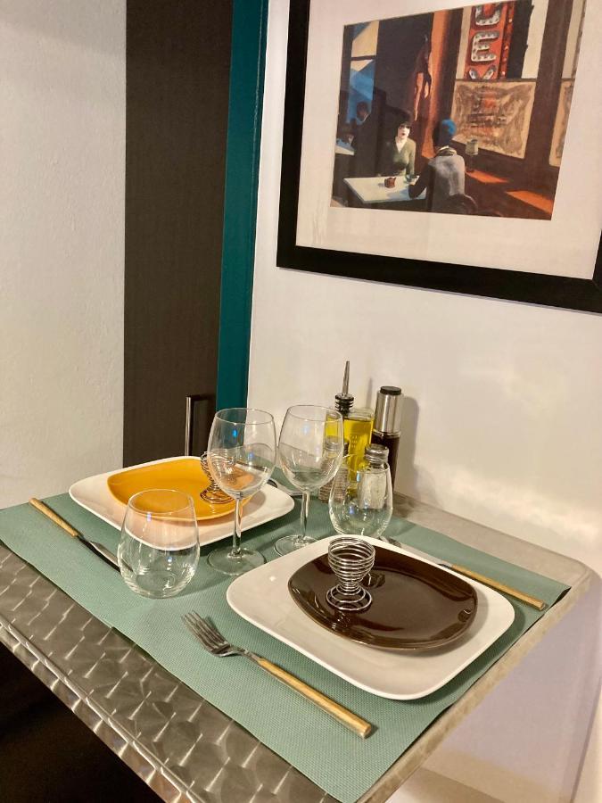 Aux 4 Logis Appart-Hotel - Studio Le City - Petit Dejeuner Inclus 1Ere Nuit Foix Εξωτερικό φωτογραφία